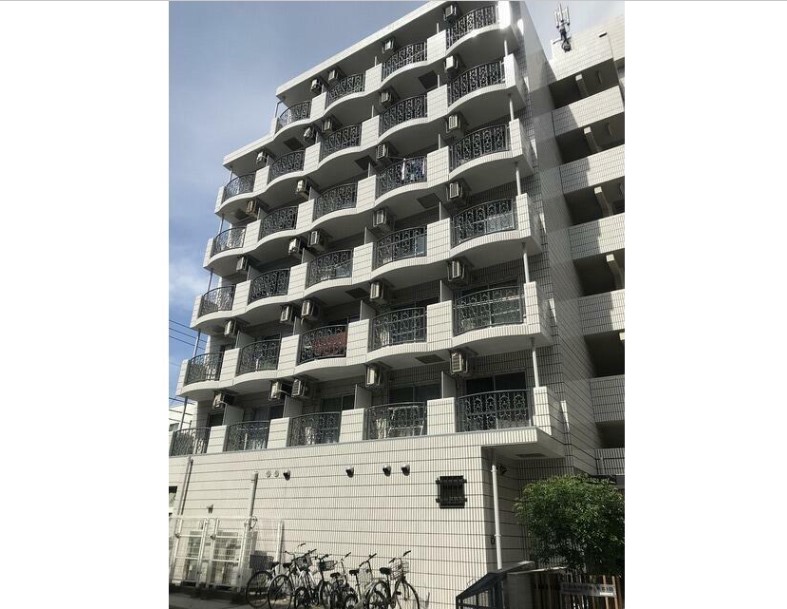 コスモリード溝の口の外観