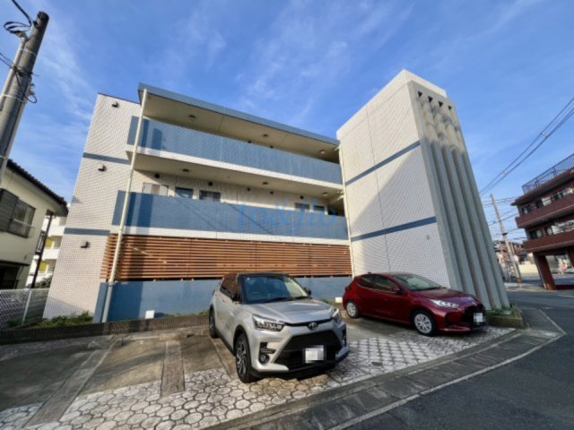 アピエ鷺沼の外観