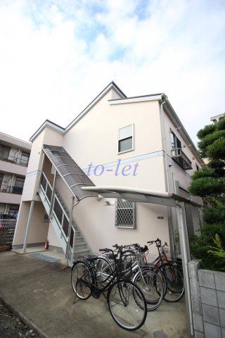 川崎市中原区下小田中４丁目の賃貸アパート