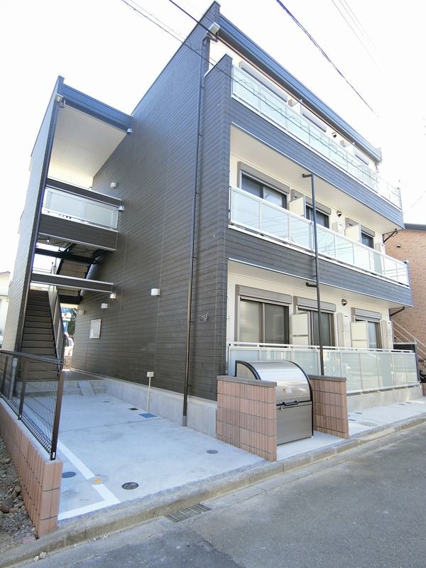 リブリ・グランドアリーナ高津の外観