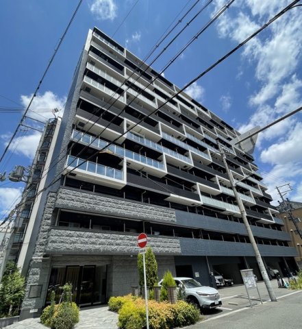 プレサンス難波インフィニティの外観