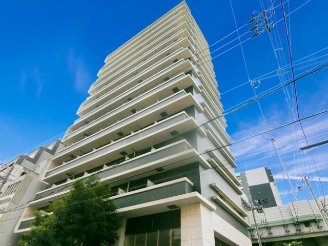ユーレジデンス淀屋橋の外観
