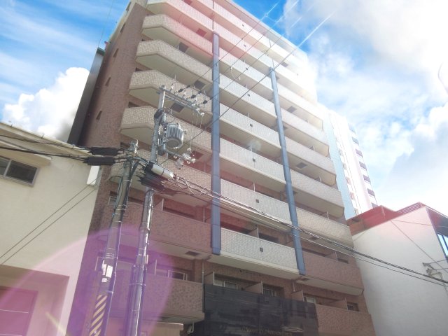 スワンズシティ南森町の外観