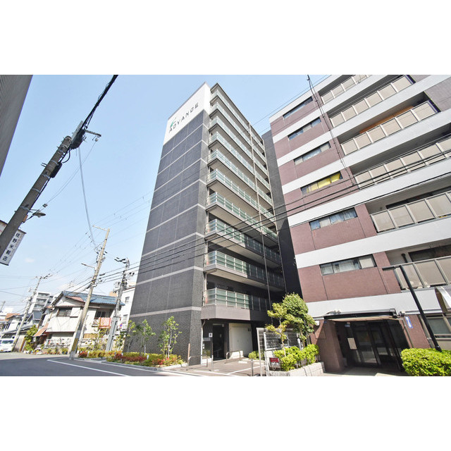 アドバンス大阪ブリスの外観