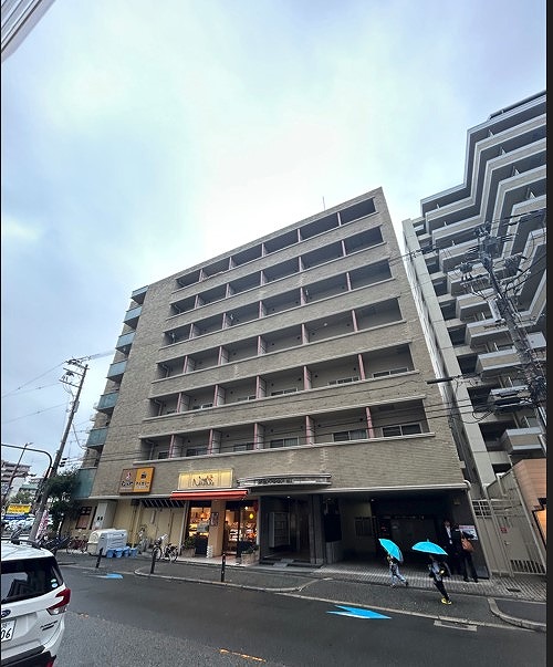 東明マンション江坂の外観