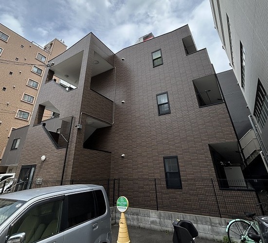 アンプルールフェールSHIBATAの外観