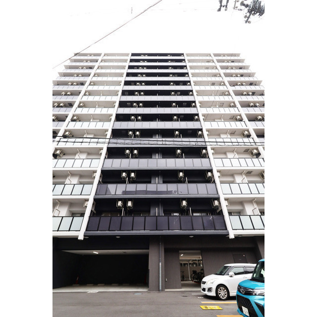 エステムコート大阪WESTⅡの外観