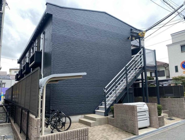 レオパレス大淀中浪華の外観