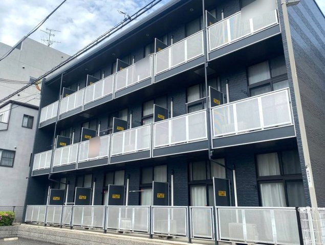 レオパレスパーシモンⅠの外観