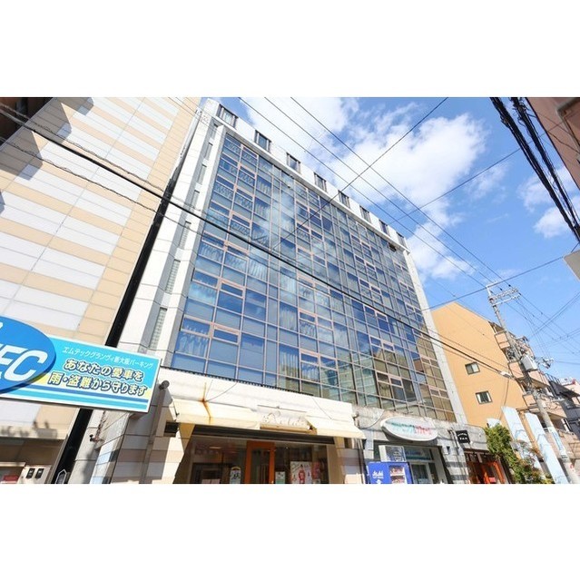 グランヴィ新大阪の外観
