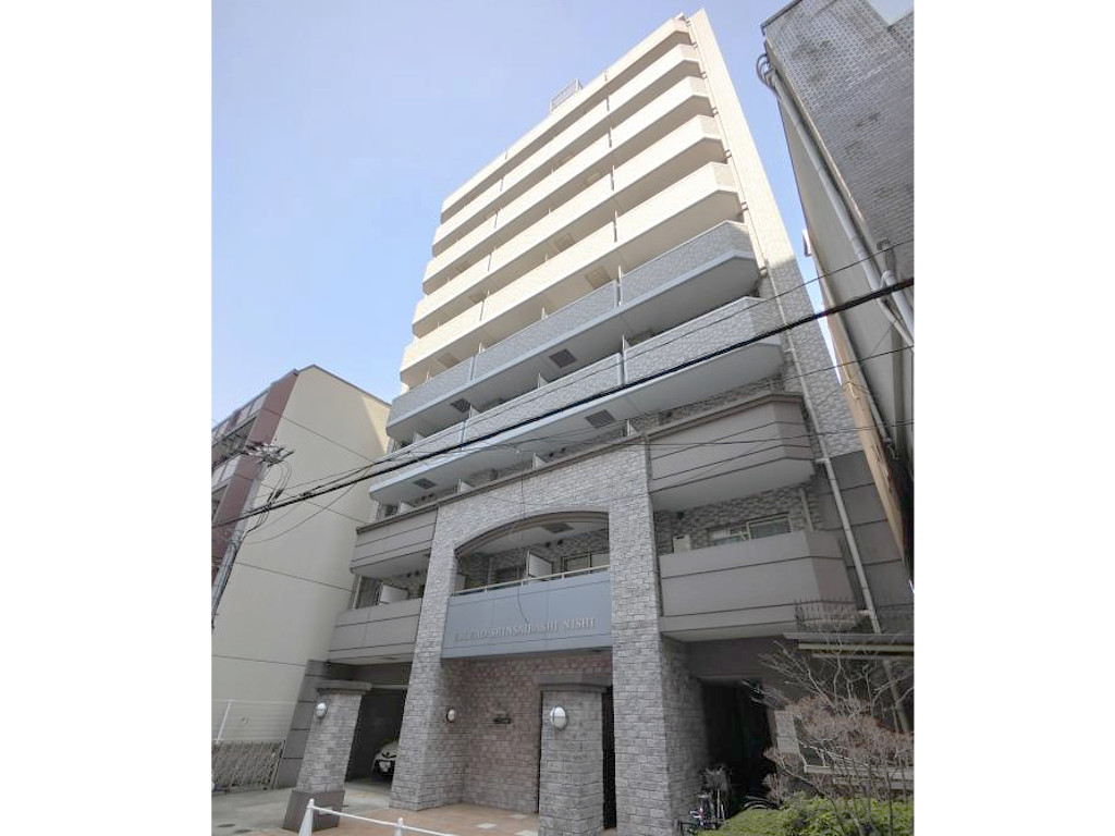 エスリード心斎橋西の外観