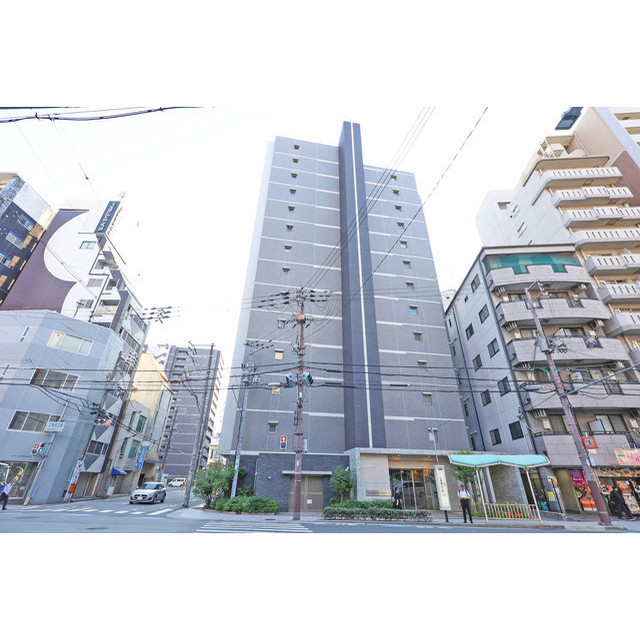 TLRレジデンス本町WESTの外観