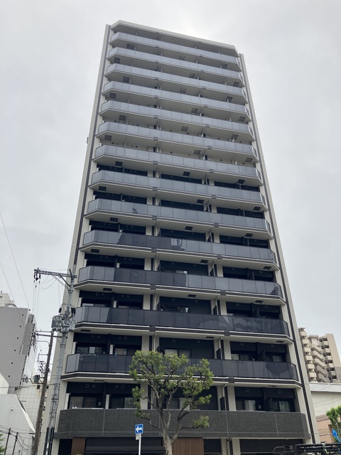 ルーエ天満橋の外観