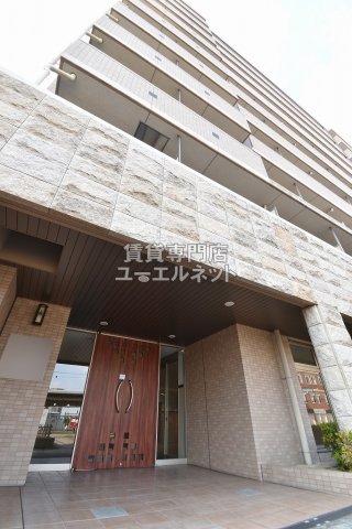 インベスト塚口S-FRONTの外観