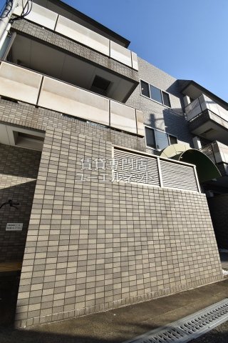 ルー・エーベル潮江壱番館の外観