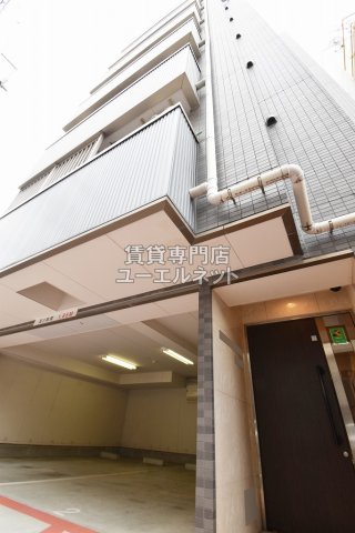 グランパシフィック十三の外観