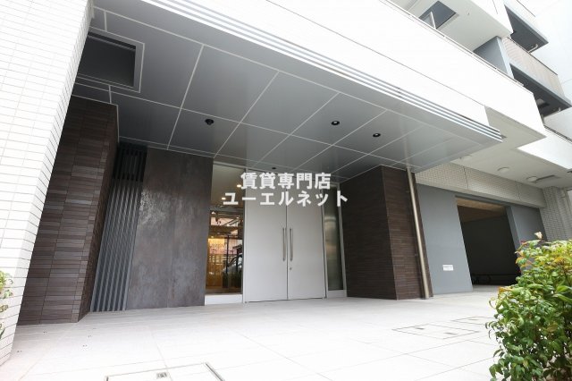 ミュプレ 江坂の外観