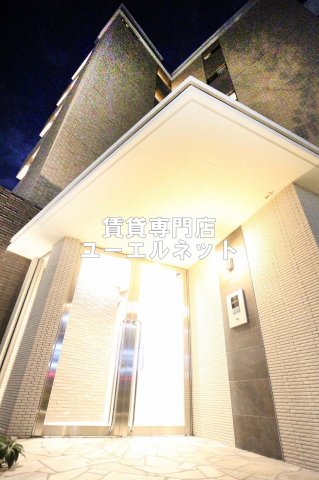 ハーヴェスト 江坂の外観