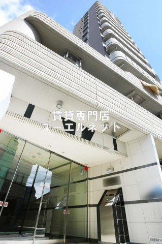 リッジ江坂の外観