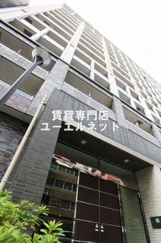 パークフラッツ 江坂の外観