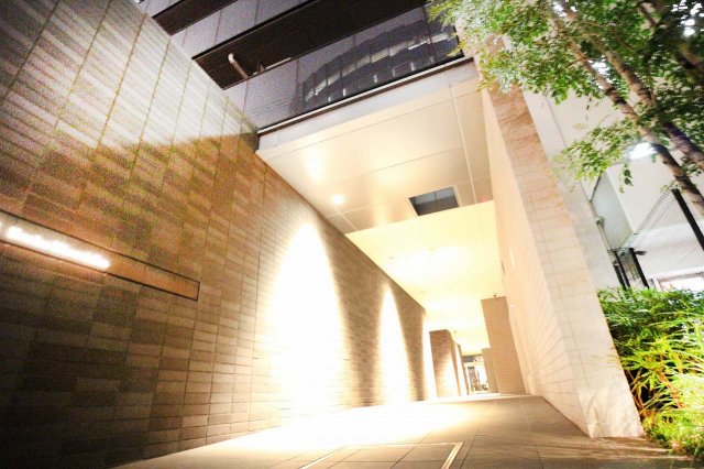 アーバネックス 江坂広芝の外観