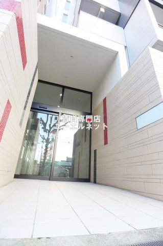 ハピネス 江坂の外観