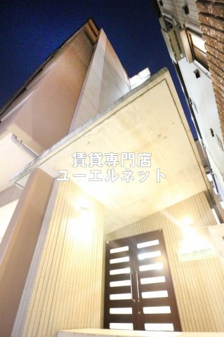 エスフォート江坂リベルツの外観