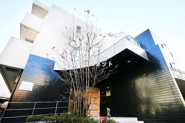 パークフラッツ 緑地公園の外観