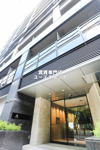 ザ パークハビオ 江坂公園の外観