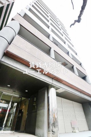 プルミエール 江坂の外観