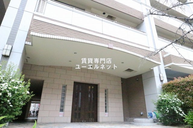 エステムプラザ 江坂公園 エイジアムの外観