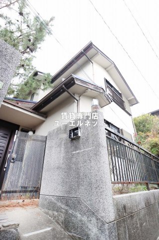 豊中市小曽根２丁目の賃貸一戸建の外観