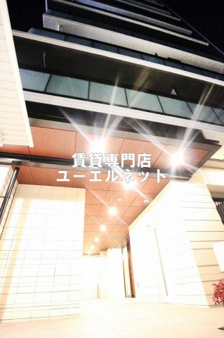 ソルレヴェンテ江坂広芝町の外観