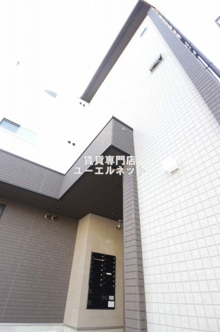 ワコーレヴィータ江坂WESTの外観