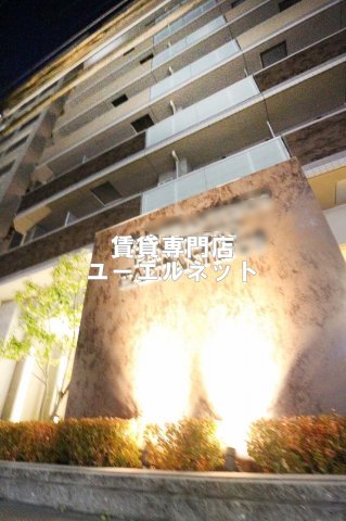 江坂 プライマリーワンの外観