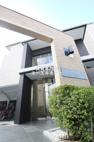 グランディール 服部の外観