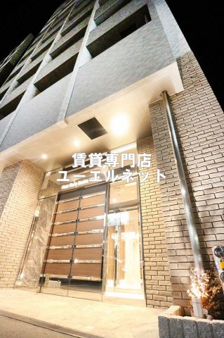 ファーストフィオーレ 江坂 ウエストの外観