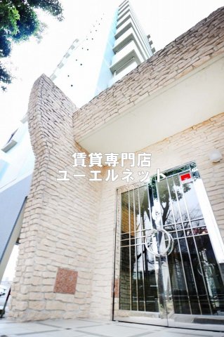 ビスタ 江坂南の外観