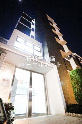 グランシャリオ 江坂の外観
