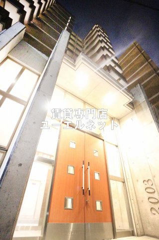 コリーヌ 江坂の外観