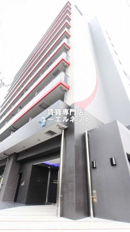 セレニテ 江坂 エクラの外観