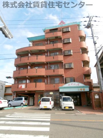 ル・マンＡ１番館の外観