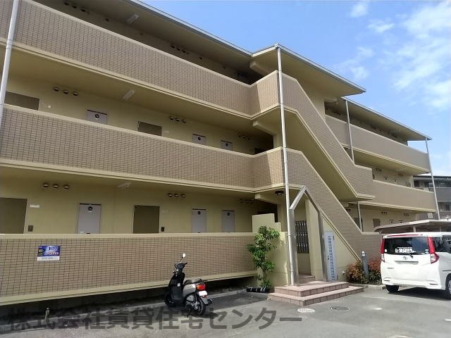 メゾン貴志の外観