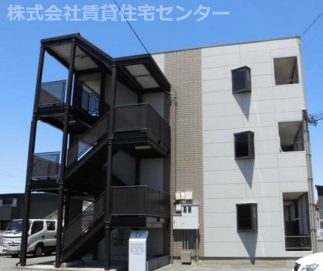 メゾンドール彩光の外観