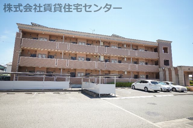 エスプリーク・コヤの外観