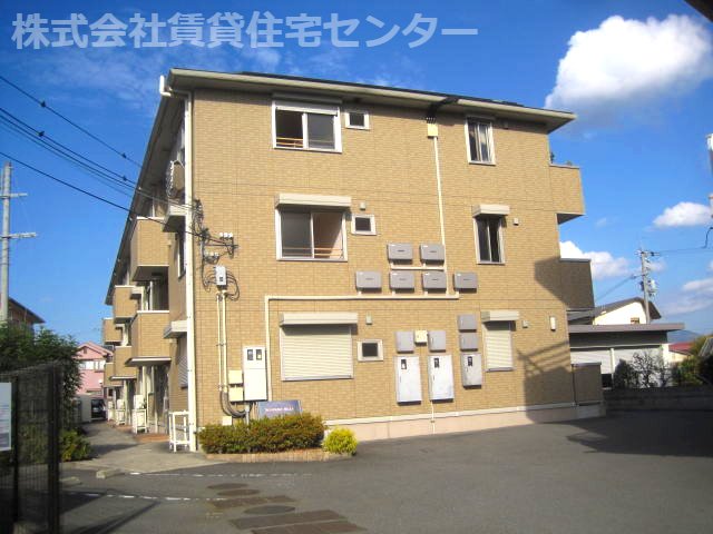 サンシャイン・ヒルズの外観