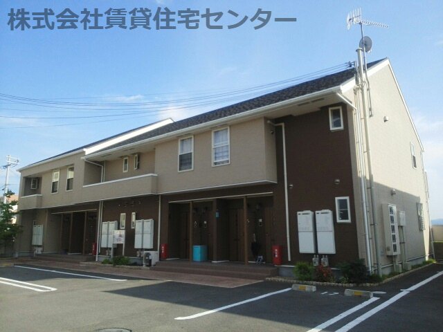 コモド ヴィラⅡの外観
