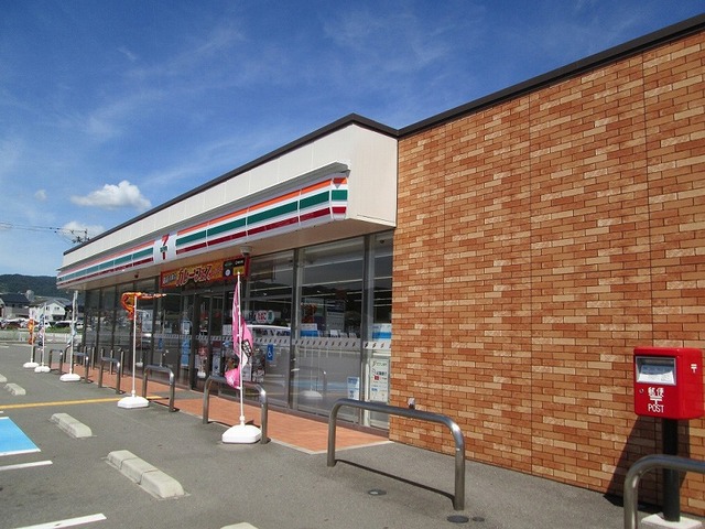 【コンビニエンスストア】セブンイレブン 岩出中黒店様まで486ｍ