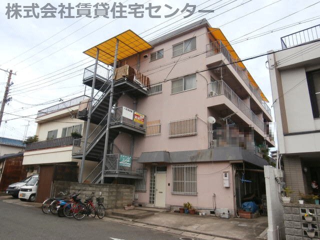 望洋マンションの外観