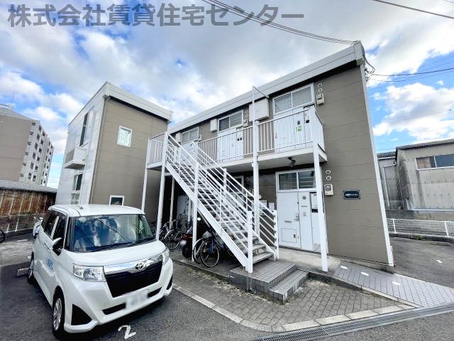 小雑賀マンションの外観
